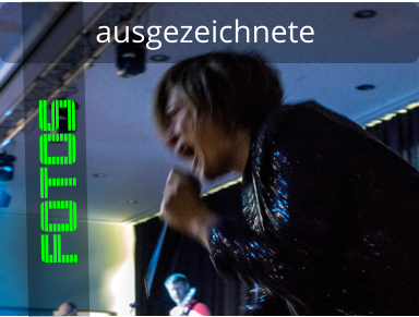 ausgezeichnete FOTOS