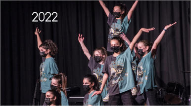2022